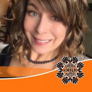 Meet your Posher, Corie